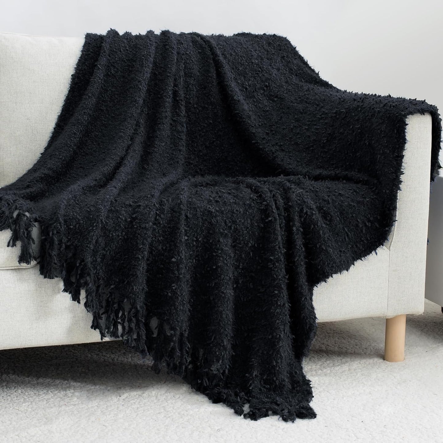 Knit Throw Blanket Fluffy Fuzzy Soft Lightweight Cozy Farmhouse Tassels Chunky Knitted Throws for Couch Sofa Bed (Black, 50"x60")