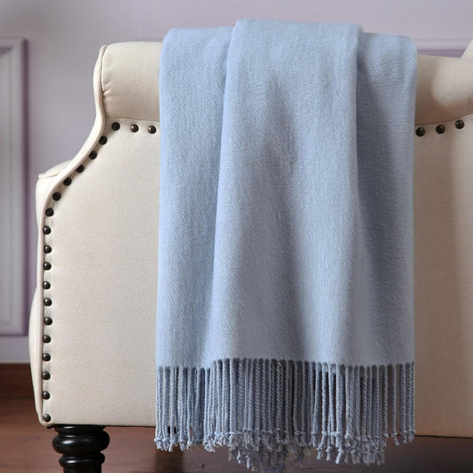CUDDLE DREAMS Silk Throw Blanket with Hand-Knotted Fringe, Natural, Soft & Breathable (Blue)