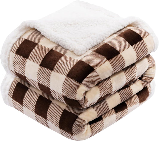 BEAUTEX Sherpa Fleece Throw Blanket, Super Soft Warm Buffalo Plaid Plush Blankets and Throws, Lightweight Cozy Fuzzy Blanket for Couch Sofa Bed (Brown, Throw 50" x 60")