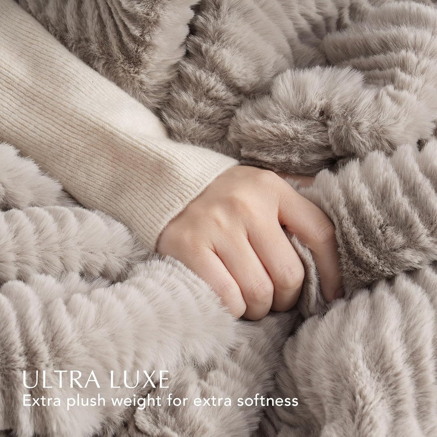 EVERGRACEHOME Ultra Soft Faux Fur Throw Blanket for Couch, Luxury Sculpted Texture Faux Rabbit Fur Blanket for Bed, Fluffy Thick Plush Warm Fuzzy Throw, 920GSM (Taupe, 50''x60'')