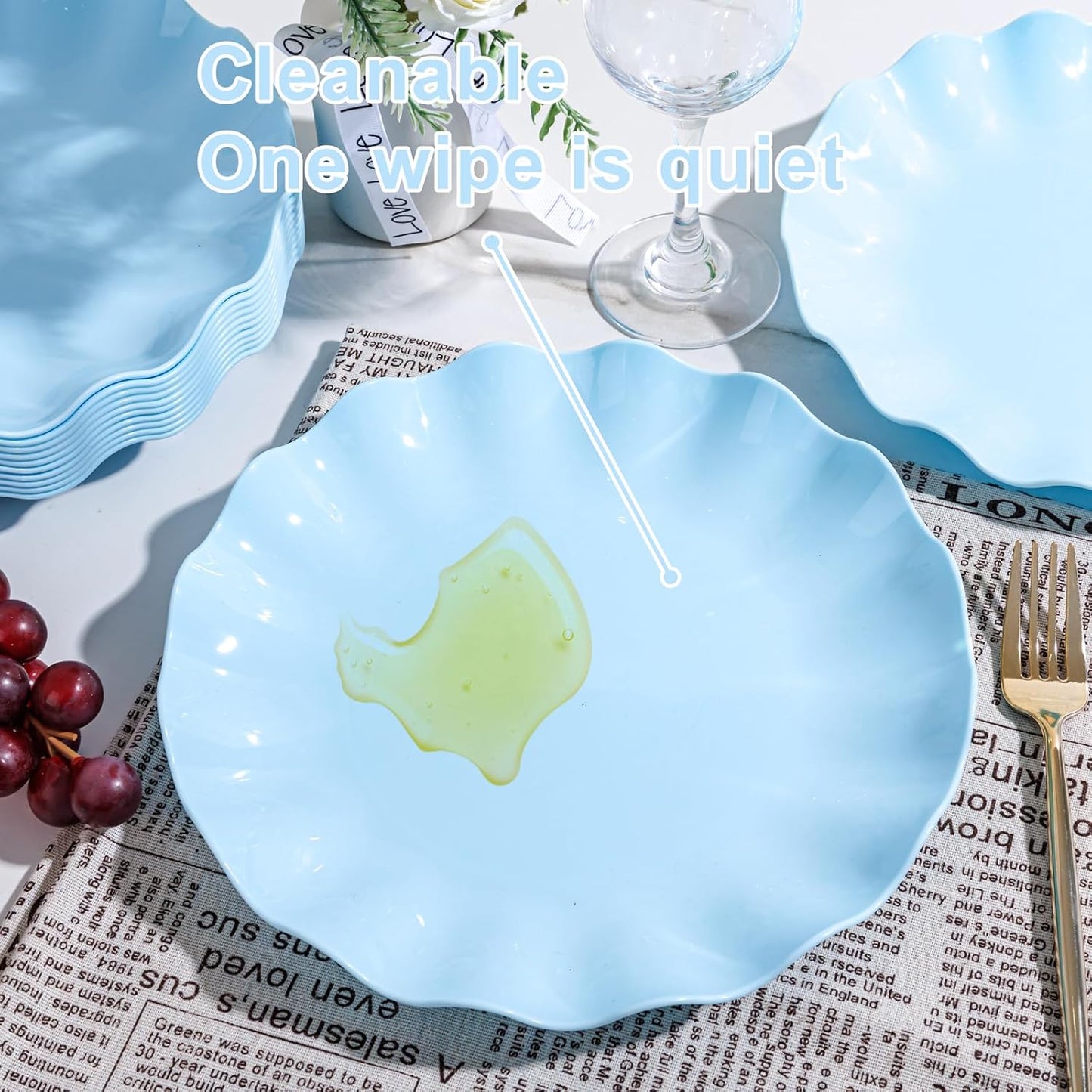 LIYH 20 Pcs 10 Inch Light Blue Plastic Plates Reusable - Unbreakable Scalloped Dinner Plates for Baby Shower Party Outdoor Picnics Dishwasher Safe BPA Free