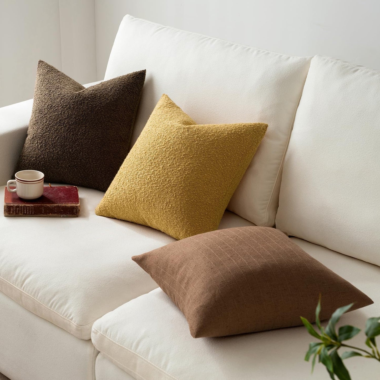 MIULEE 18x18 Inch Decorative Pillow Covers for Couch Bed Set of 2 Textured Boucle Neutral Winter Throw Pillows Gold Accent Solid Cushion Pillowcases Sofa Livingroom Home Decor