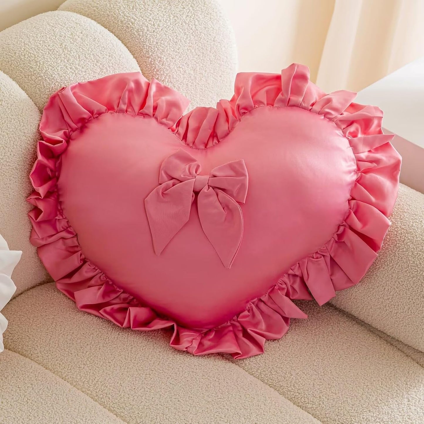Heart-Shaped Throw Pillow 20×16 Inch Velvet Ruffed Heart Pillow Home Decoration Pillows Cushion for Sofa Bed Chair Living Room Hot Pink