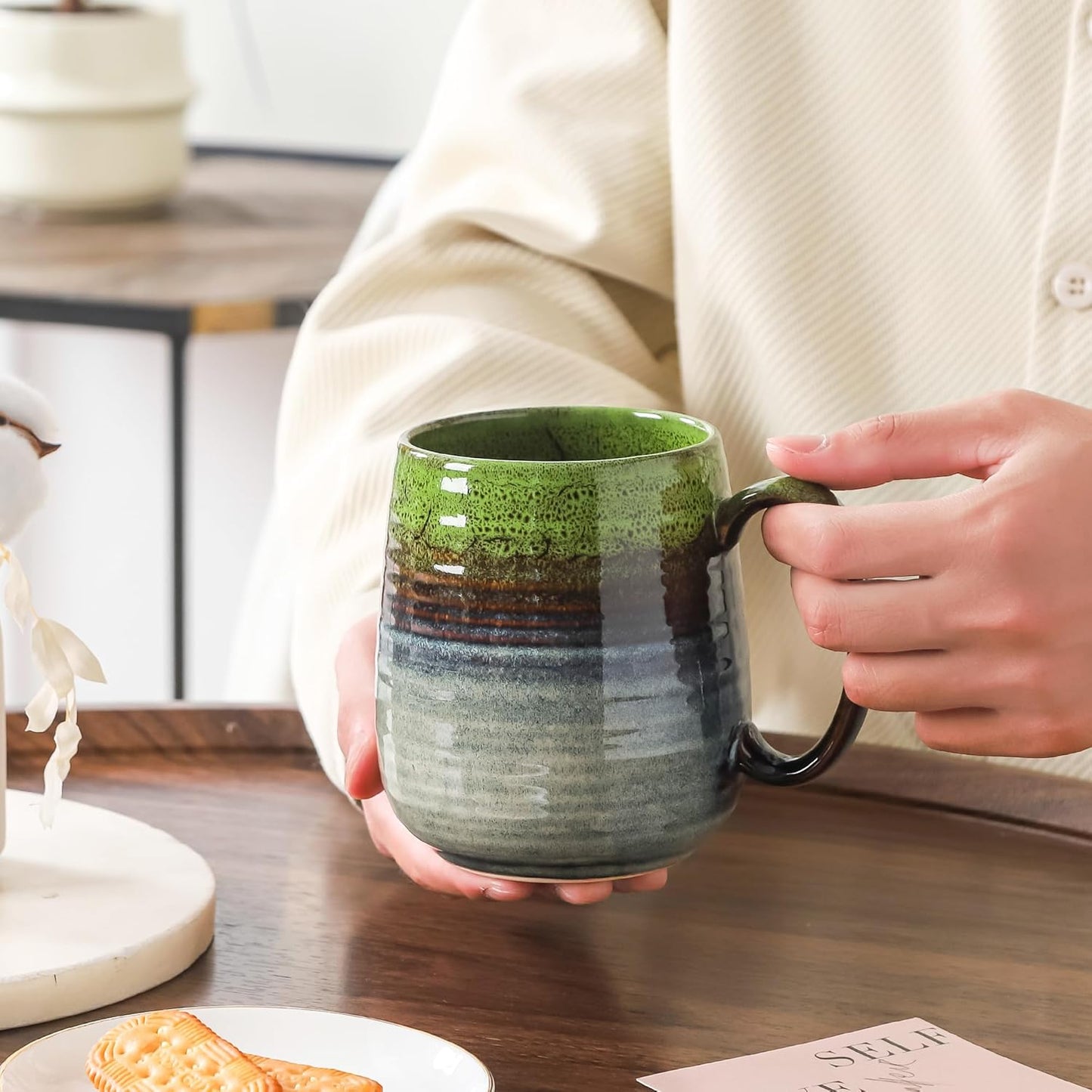 Large Coffee Mugs, Extra Large Ceramic Coffee Mug, 23 oz Handmade Pottery Mug, Big Tea Cups with Handle for Office and Home, Dishwasher and Microwave Safe (Light Green)