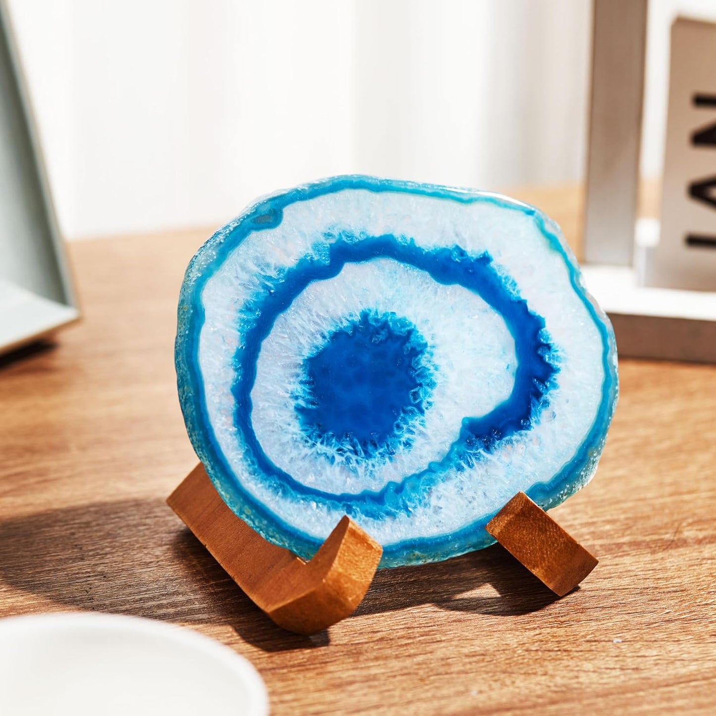 Luxury Lane Large Natural Brazilian Agate Slice Geode Rock Stone Drink Coaster with Wood Holder 4.7-5.5 inch Centerpiece Table Decoration, Ocean Blue
