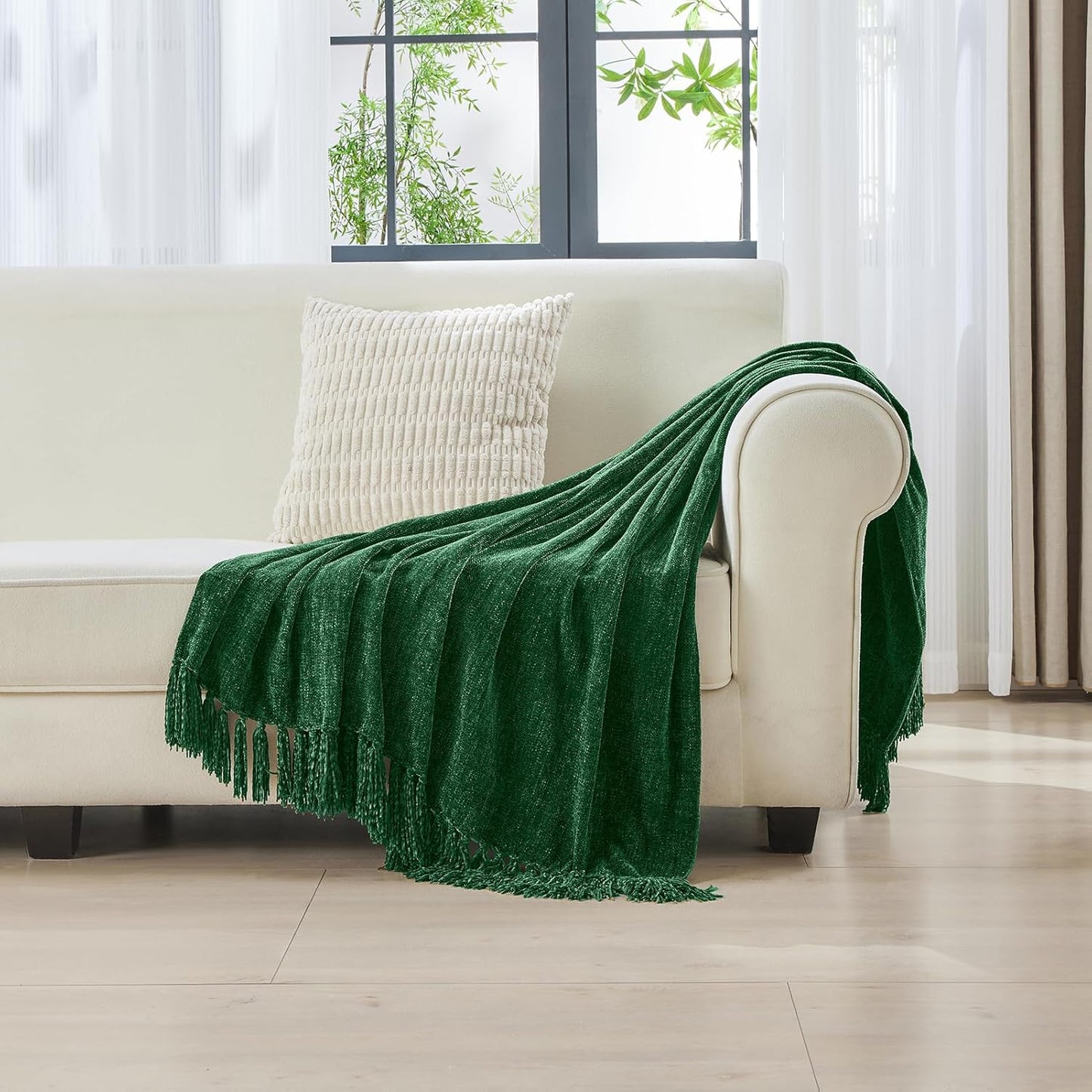 CozeCube Chenille Throw Blanket for Couch, Cozy Plush Fuzzy Decorative Christmas Green Blanket with Fringe Tassels, Lightweight Throws for Bed Sofa Gift Home Decor, 60"X80"