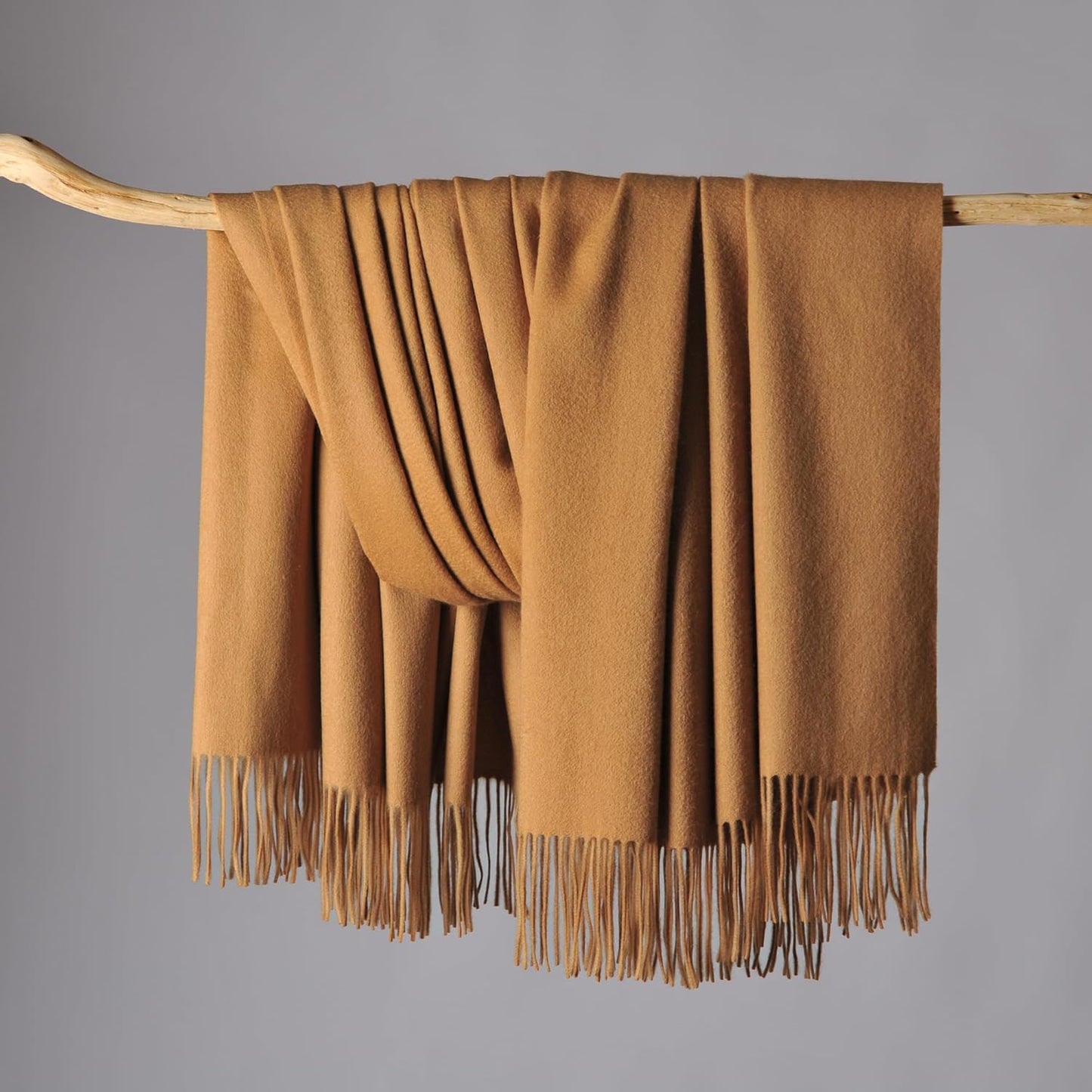 CUDDLE DREAMS Premium Cashmere Throw Blanket with Fringe, Luxuriously Soft (Camel)