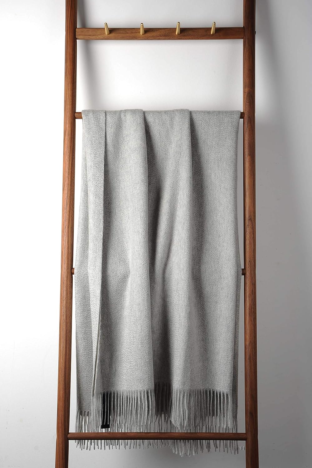 EP Mode 100% Pure Cashmere Throw Blanket for Sofa, Classic Design with Gift Box (Lt. Heather Grey)