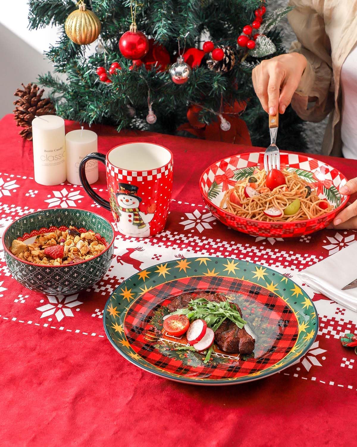 HASENSE Ceramic Dinner Plates, 10.5 Inches Christmas Serving Dishes for Salad, Pasta, Steak, Dessert, Party Kitchen Plates Set of 6, Microwave and Dishwasher Safe