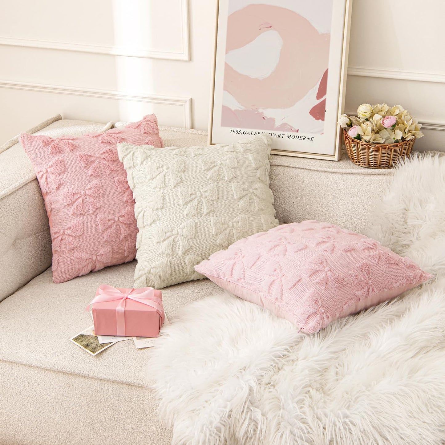 MIULEE Beige Bow Pillow Covers Christmas Coquette Room Decor Aesthetic Set of 2 Decorative Cute Girl Throw Pillow Soft Plush Faux Pillowcase for Girl Bed Couch Sofa,18x18 Inch