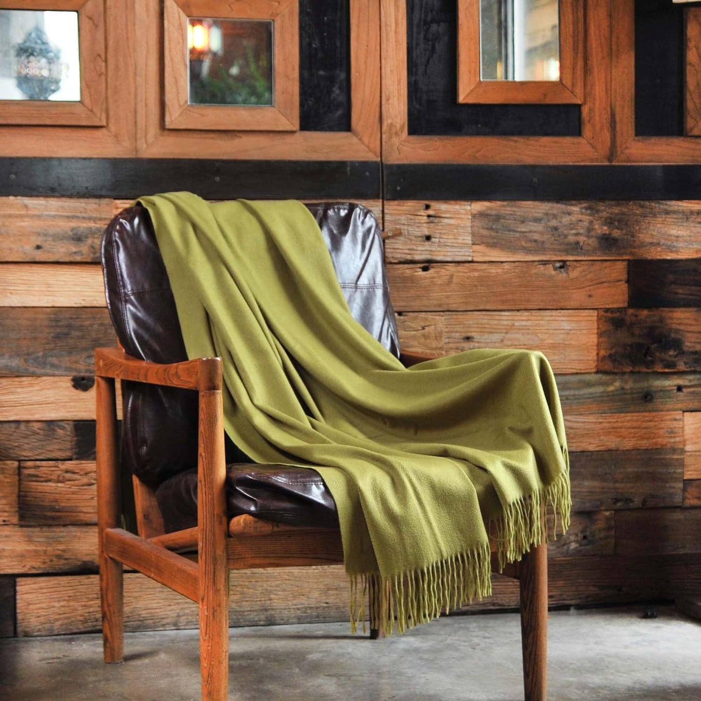 CUDDLE DREAMS Premium Cashmere Throw Blanket with Fringe, Luxuriously Soft (Bamboo Green)