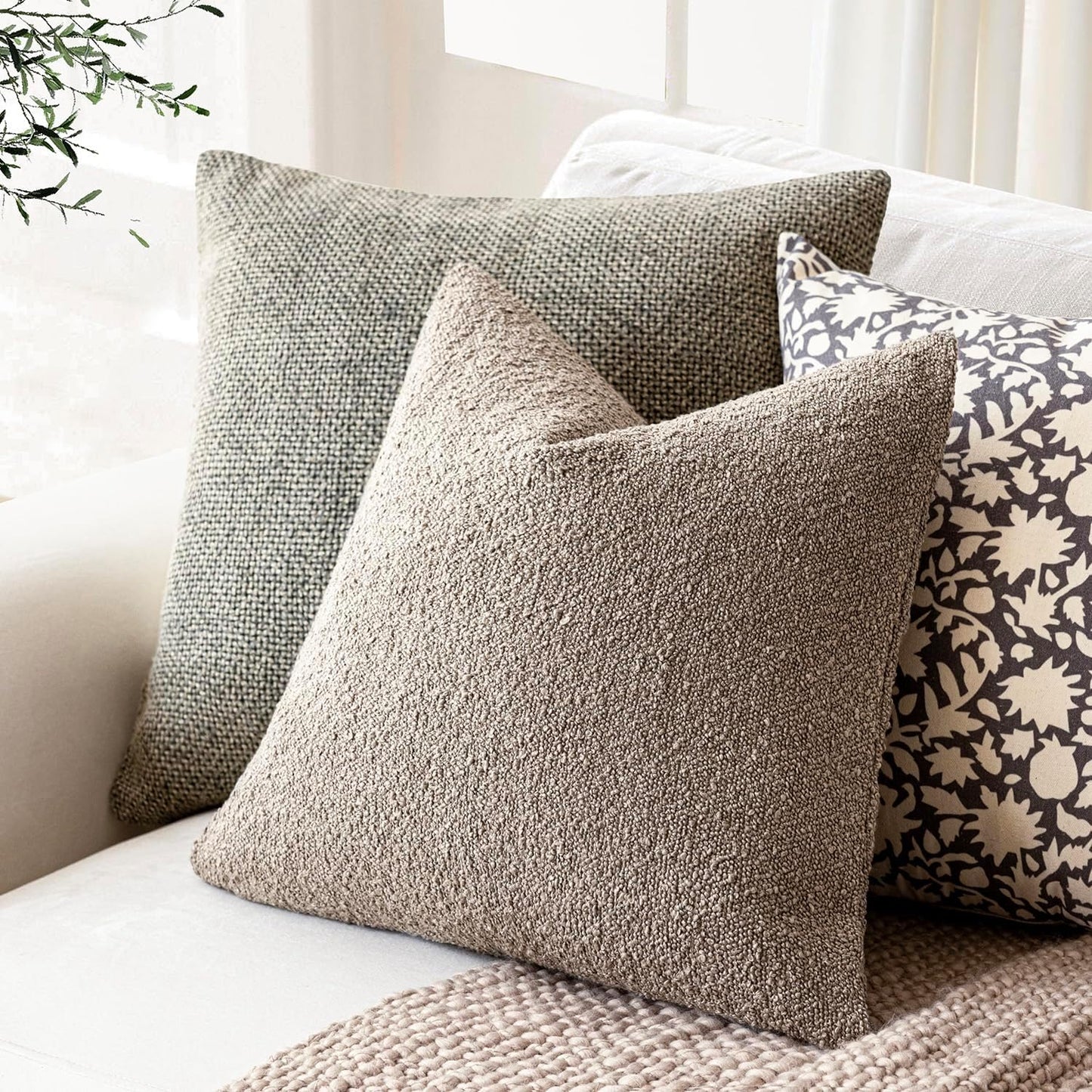 Foindtower Decorative Textured Boucle Throw Pillow Covers Accent Solid Pillow Cases Neutral Soft Cozy Couch Cushion Case for Chair Sofa Bedroom Living Room Home Decor 18x18 Inch,1PC,Light Taupe