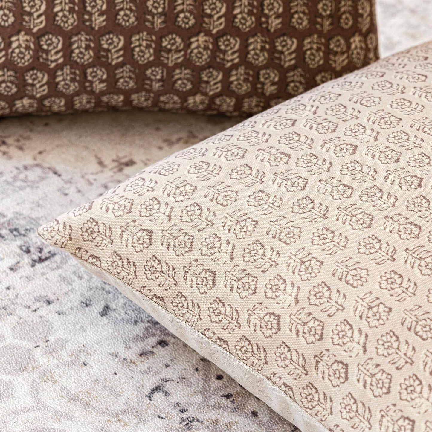 Foindtower Set of 2 Decorative Neutral Floral Print Throw Pillow Covers Vintage Accent Farmhouse Cushion Covers Boho Home Decor for Sofa Couch Chair Bedroom Living Room,24×24 Inch,Ivory Beige