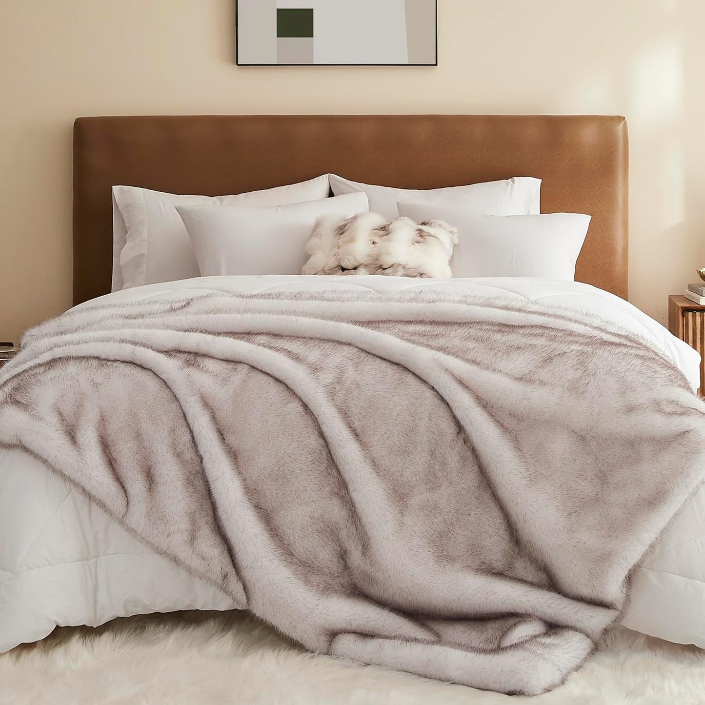 L'AGRATY Faux Fur Throw Blanket: 50''x 60'' Luxury Fluffy Plush Thick Faux Fur Blanket for Bed Couch Sofa - Cozy Soft Fuzzy Blankets for Women Man: Minky Couture Decoration Blanket (White Beige)