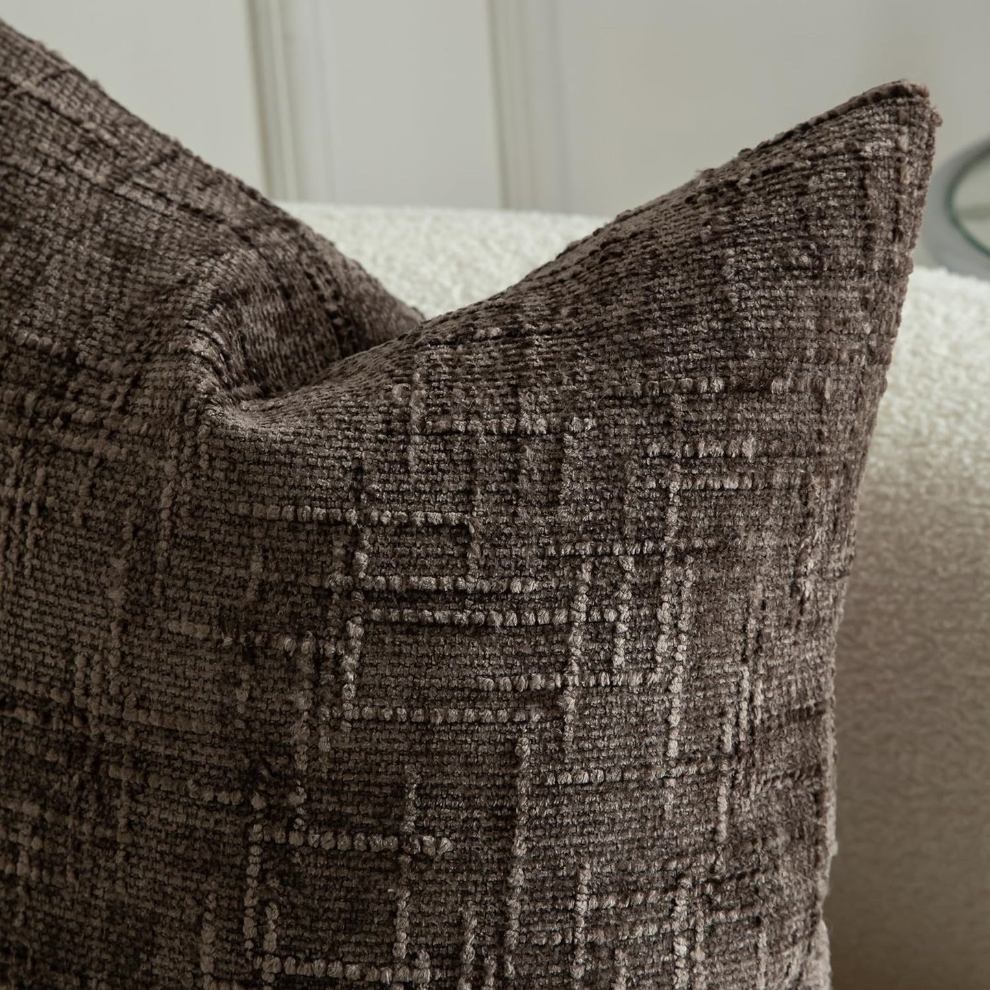 MANDIOO Pack of 2 Soft Chenille Textured Throw Pillow Covers Lumbar Accent Solid Decorative Cushion Cover Cozy Farmhouse Pillow Case for Couch Sofa Bed Living Room 12x20 Inch Coffee