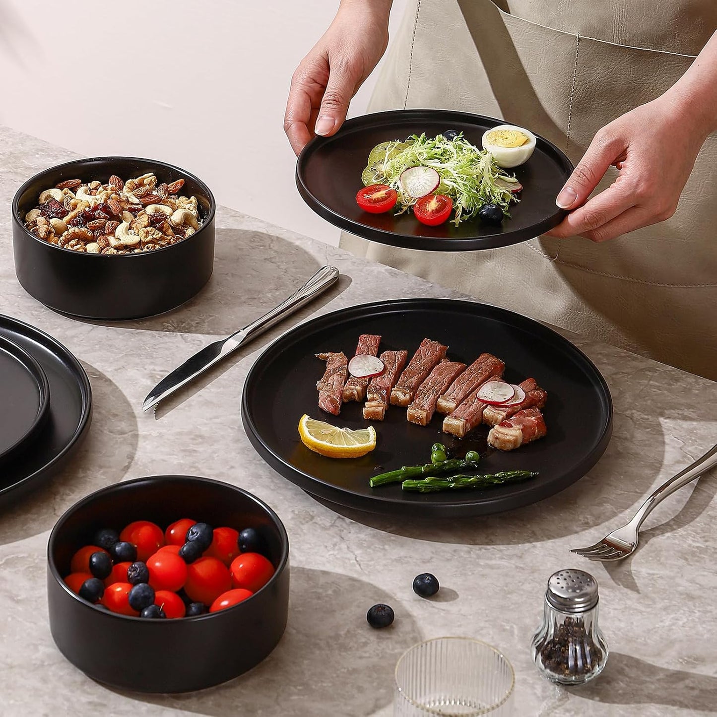 GZG Ceramic Dinner Plates Set of 4,10 Inch Stoneware Dishes Set,Microwave and Dishwasher Safe Kitchen Utensils,Stackable,Scratch Resistant (Matte Black)