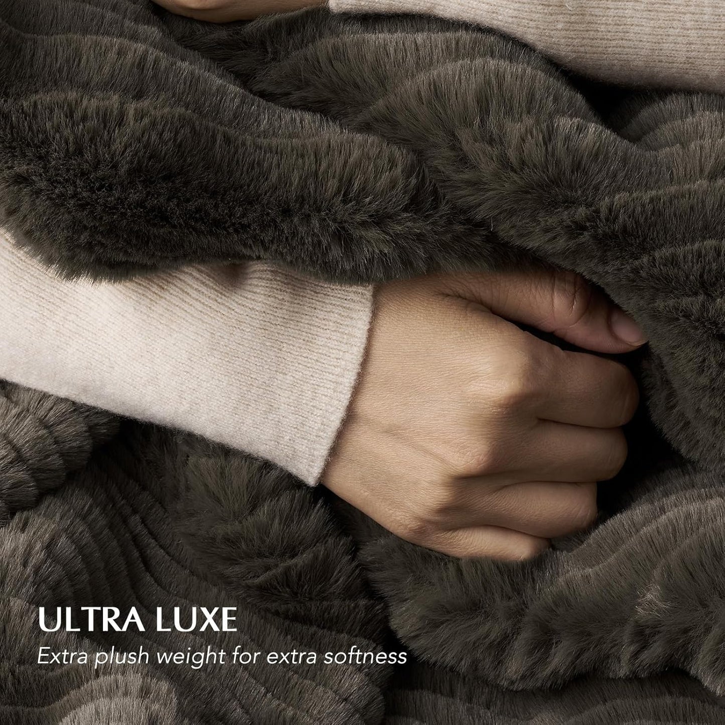 EVERGRACEHOME Ultra Soft Faux Fur Throw Blanket for Couch, Luxury Sculpted Texture Faux Rabbit Fur Blanket for Bed, Fluffy Thick Plush Warm Fuzzy Throw, 920GSM (Dark Taupe, 50''x60'')