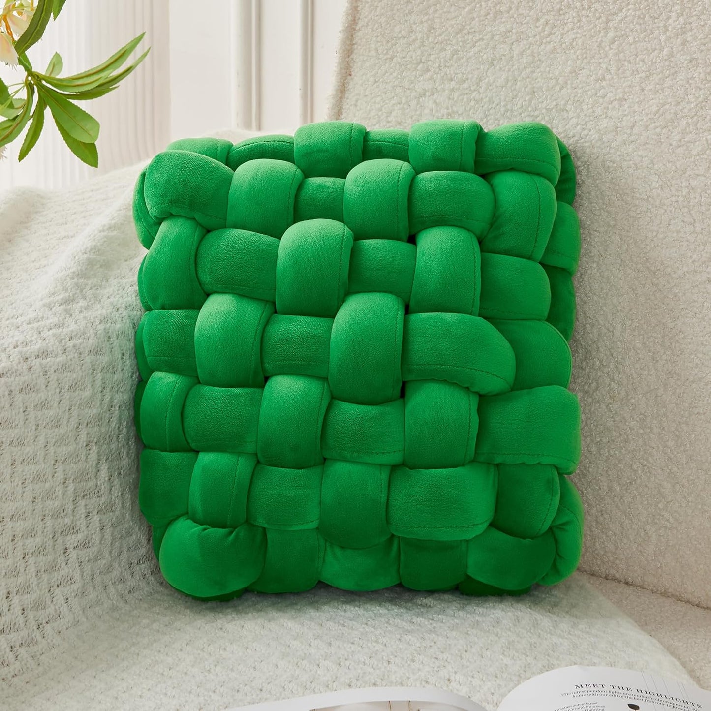 JELLYMONI Green Knot Throw Pillow, Large Size Home Decorative Pillows, Decorative Ins Throw Pillows, Soft Velvet Knotted Decor for Bedroom, Living Room and Couch (L- 15"×15"×4", Green)