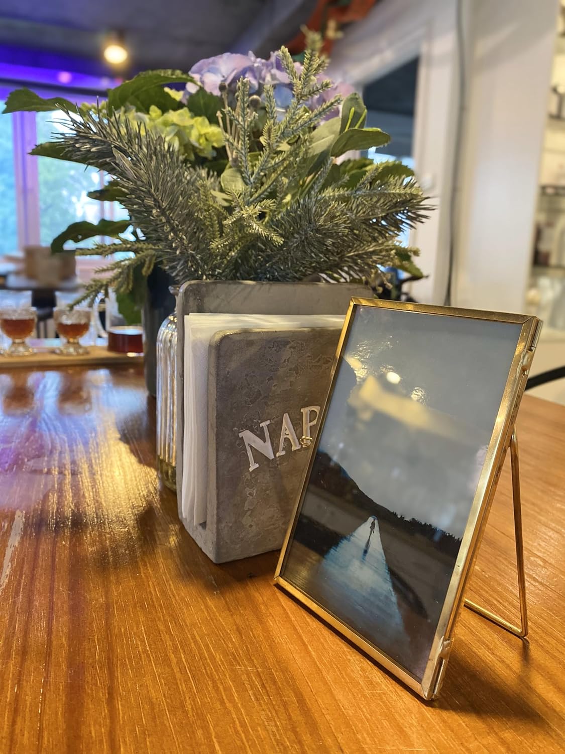 Gold Picture Frame - 4x6 Antique Brass Postcard Picture Frame for Desk - Small Pressed Glass Frame for Pressed Flowers - Floating Vertical… (Gold, 4 * 6 5 * 7 8 * 10 inches)