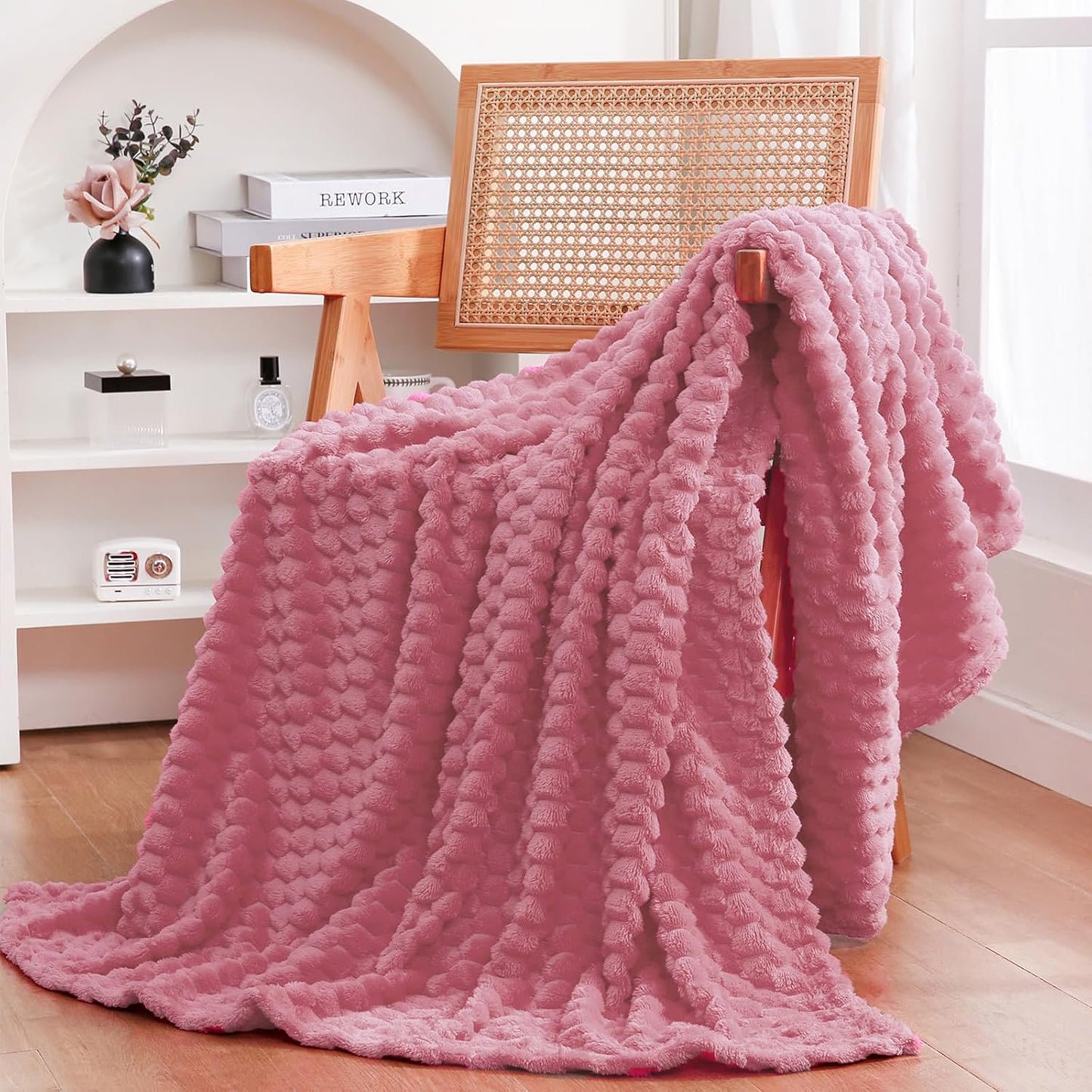 Dusty Pink Throw Blanket 60"×80" inches Gifts for Mom Fuzzy 3D Jacquard Decorative Flannel Fleece Super Soft Plush Cozy Blanket for Couch Sofa Chair Lightweight
