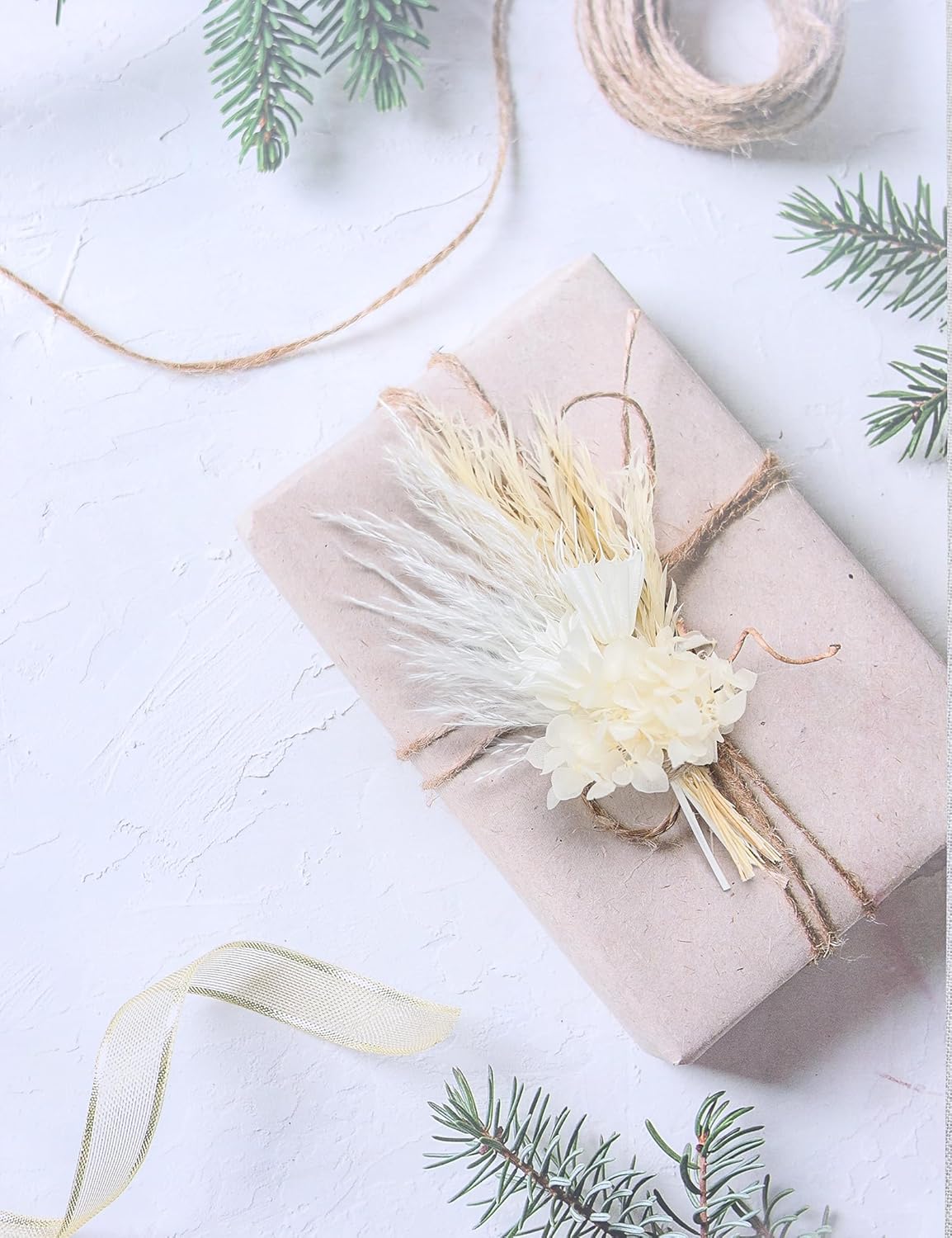 Mini Dried Flower Bouquet (Pack of 6), Handmade Craft Decoration, White Dried Flower Bouquet, Groom and Best Man Corsages. (White)