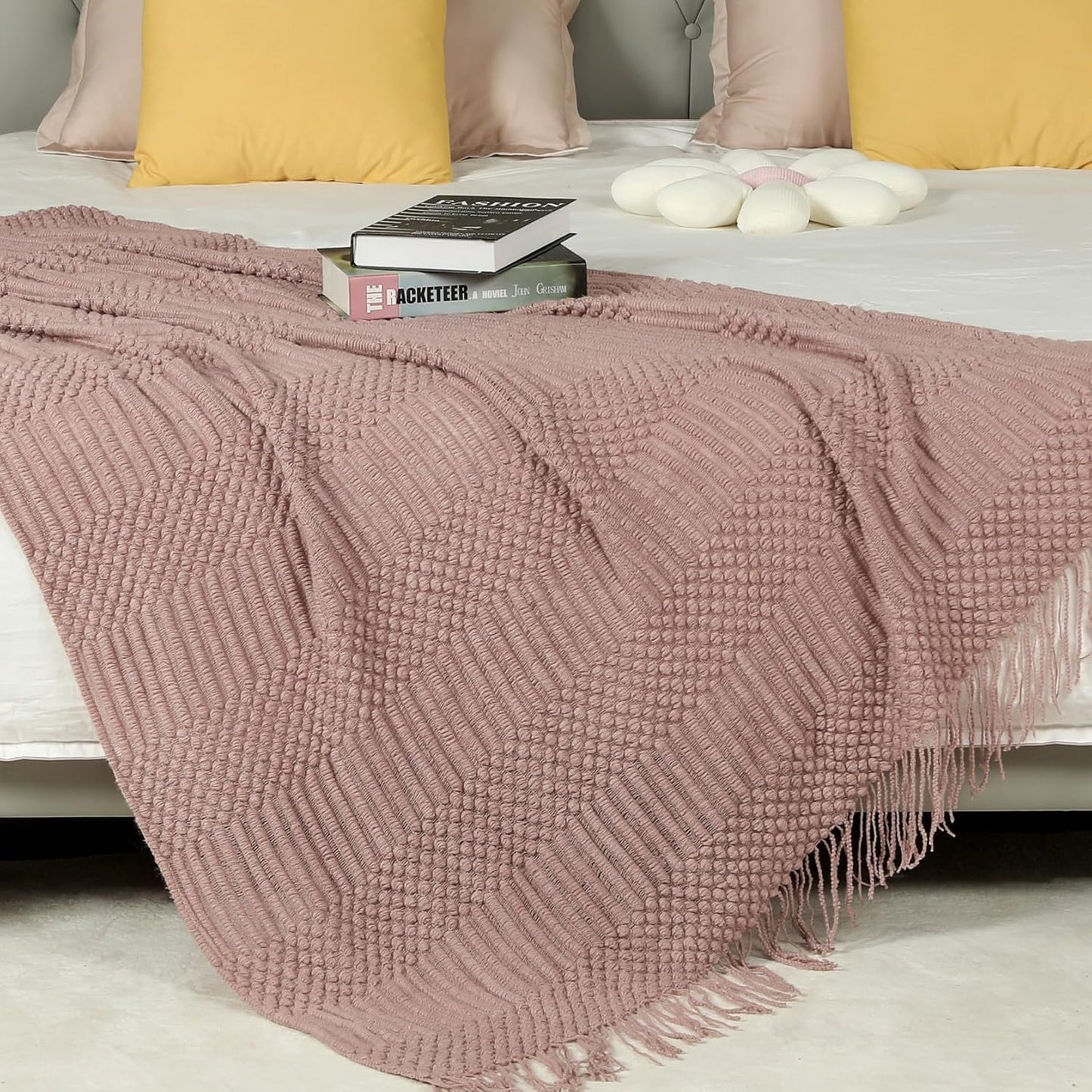 Blagic Knitted Throw Blanket for Couch, Bed and Sofa. Super Soft Blanket with Tassels, Light Pink Warm Throw Blanket, 50 x 60 Inches Lightweight & Cosy Home Decor