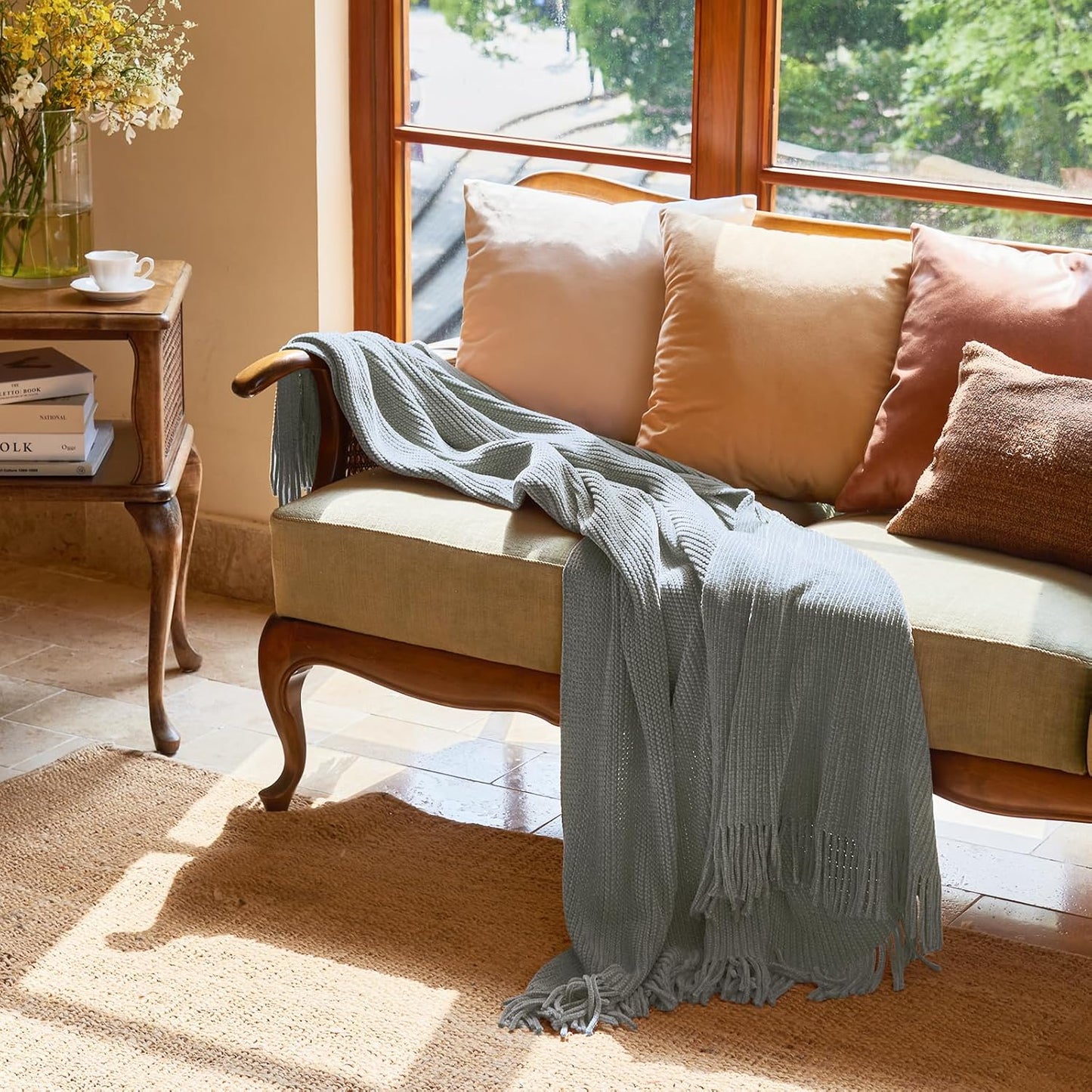 lifein Throw Blanket for Couch, Soft Boho Decor Bed Throw,Cozy Grey Knitted Chenille Small Farmhouse Lightweight Throw (Light Grey,50 * 60")