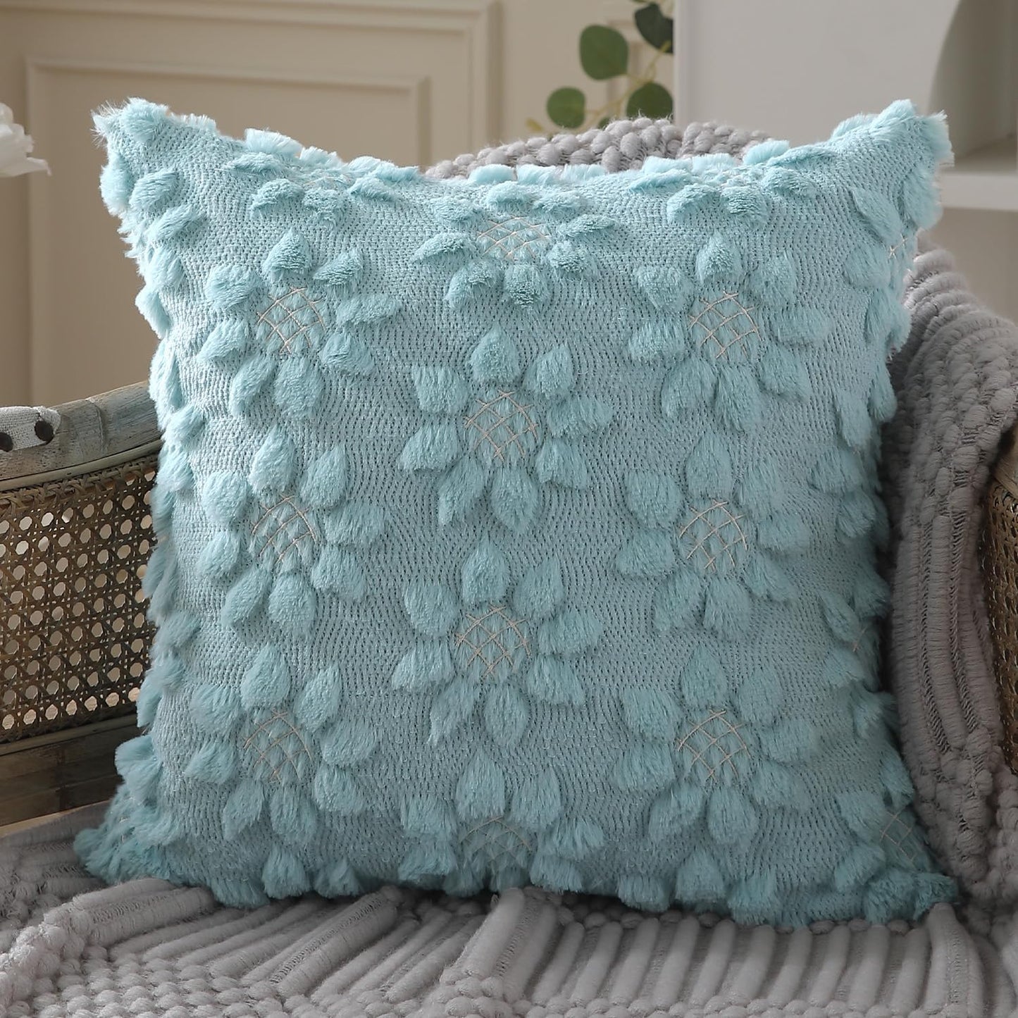 DFXSZ Spring Summer Pillow Covers 18x18 inch Set of 2 Farmhouse Decor White Flower Heart Sunflower Blue Soft Plush Faux Fur Jacquard Throw Pillows for Sofa Holiday Spring Home Decor PTK024G18