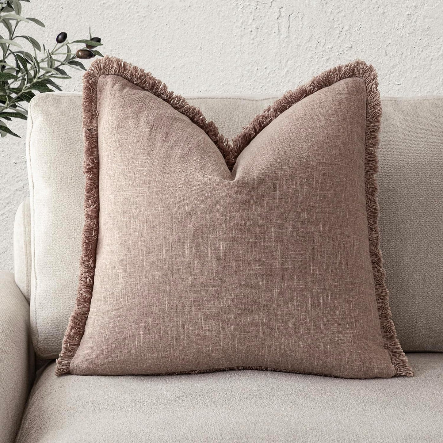 Foindtower Decorative Linen Fringe Throw Pillow Covers Cozy Boho Farmhouse Cushion Cover with Tassels Soft Accent Pillowcase for Chair Sofa Bed Living Room Home Decor, 22×22 Inch,1PC,Dusty Pink