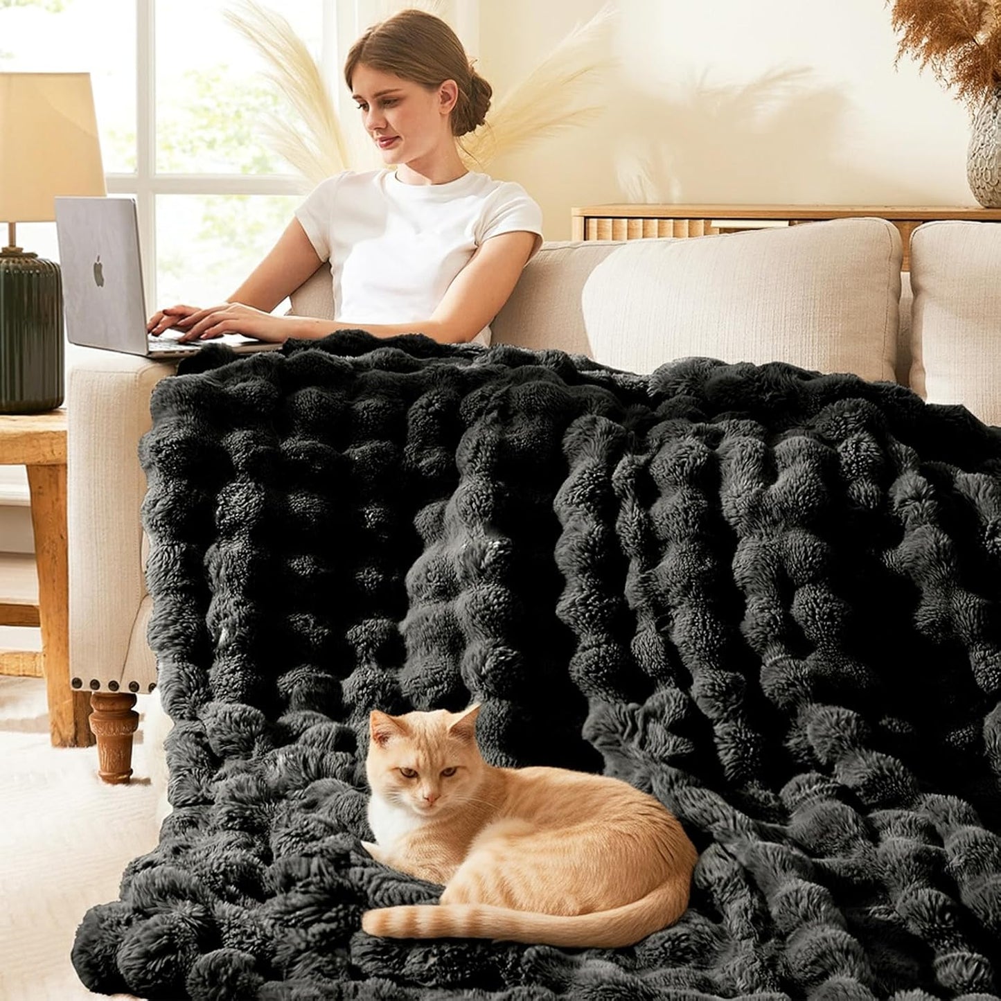 L'AGRATY Faux Rabbit Fur Blanket: 60" x 80" Twin Luxury Soft Fluffy Thick Fur Throw Blanket for Couch Bed Sofa - Cozy Plush Bubble Blankets for Winter: Flannel Fleece Decorative Blanket(Black)