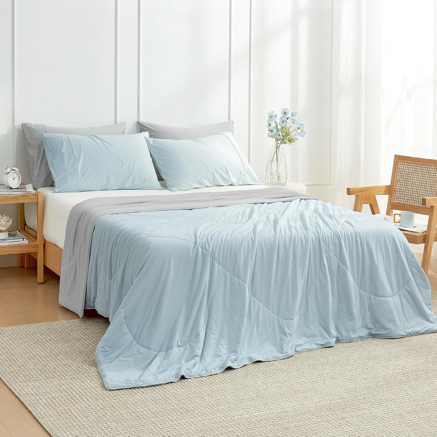 Cozy Bliss Cooling Comforter King Size, Cooling Blankets for Hot Sleepers and Night Sweats, Gray Blue Summer Comforter for King Size Bed, Breathable Soft Lightweight Silk Smooth