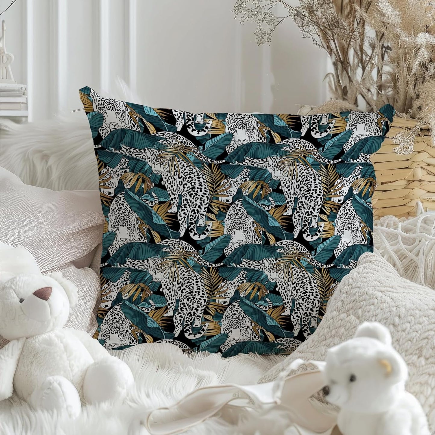 Exotic Tropical Jungle Leopard Print Pillow Covers 18x18, Cheetah Print Room Decor, Tropical Palm Leaf Cheetah Decorative Throw Pillow Covers for Home Bedroom Living Room