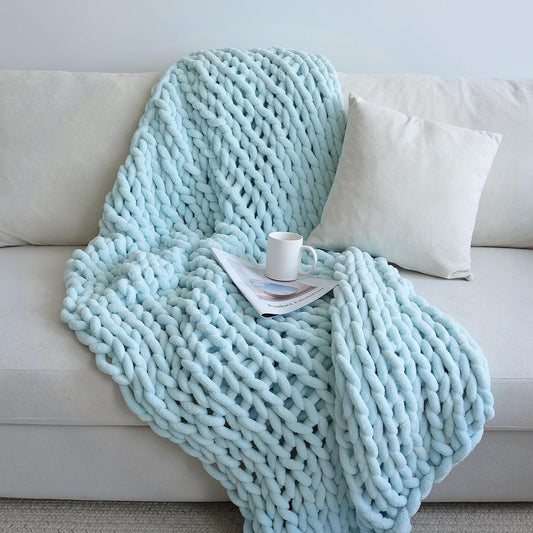 Maetoow Chenille Chunky Knit Blanket Throw （60×80 Inch）, Handmade Warm & Cozy Blanket Couch, Bed, Home Decor, Soft Breathable Fleece Banket, Christmas Thick and Giant Yarn Throws, Baby Blue