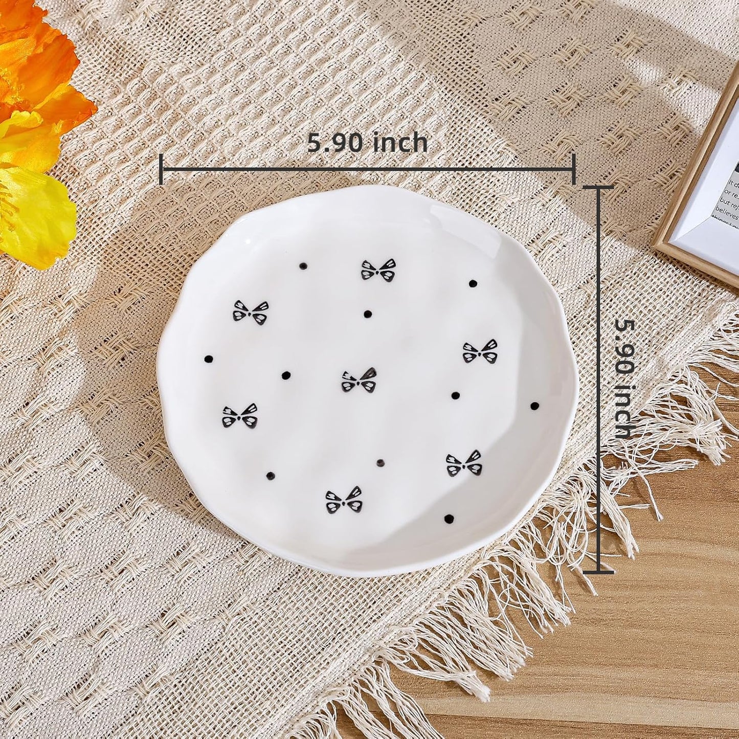 Koythin Ceramic Dessert Plates, Cute Fruits Dinner Plate, Creative Plates Design, Printed Flowers Dinnerware for Office and Home, Kitchen Plates for Desserts (Black Small Bow)