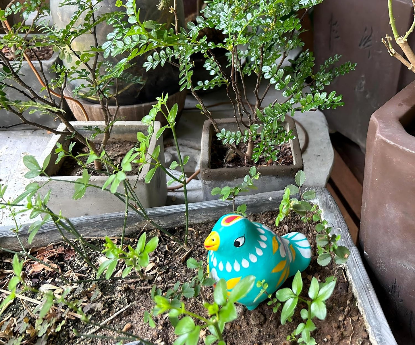 Decorative Clay Bird Figurines Hand-Painted Folk Art Design Collectible Smal Figurines Holiday Birthday Couples Friend Unique Gift Idea Decorative Home Art Table Bring Good Luck (Turquoise)