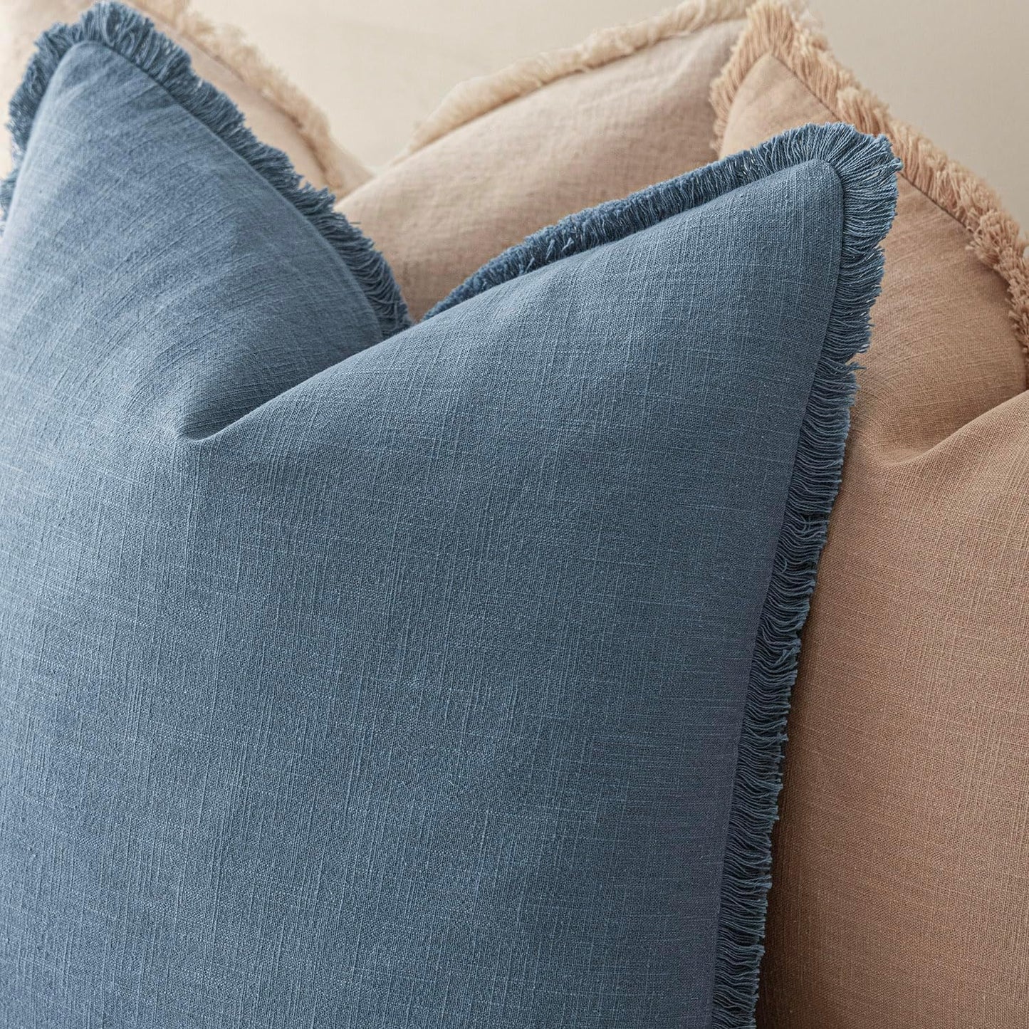 Foindtower Decorative Linen Fringe Throw Pillow Covers Cozy Boho Farmhouse Cushion Cover with Tassels Accent Pillowcase for Chair Sofa Bed Living Room Home Decor, 22×22 Inch,1PC,Misty Blue