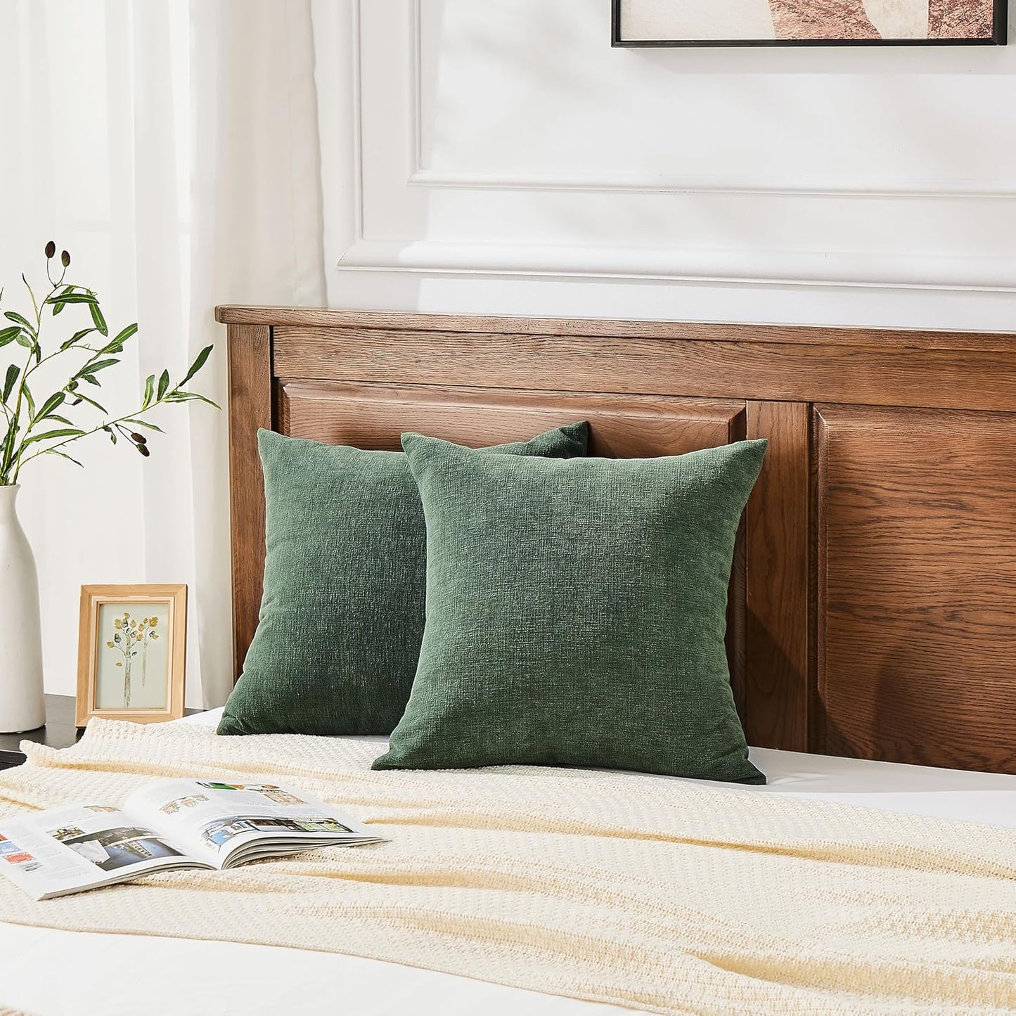 GAWAMAY Decorative Square Throw Pillow Covers 18"x18" Inch Set of 2, Super Soft Chenille Pillows Cover Pillowcase for Living Room Bedroom Sofa Couch Cushion Cover Dark Green 45x45cm (No Insert)