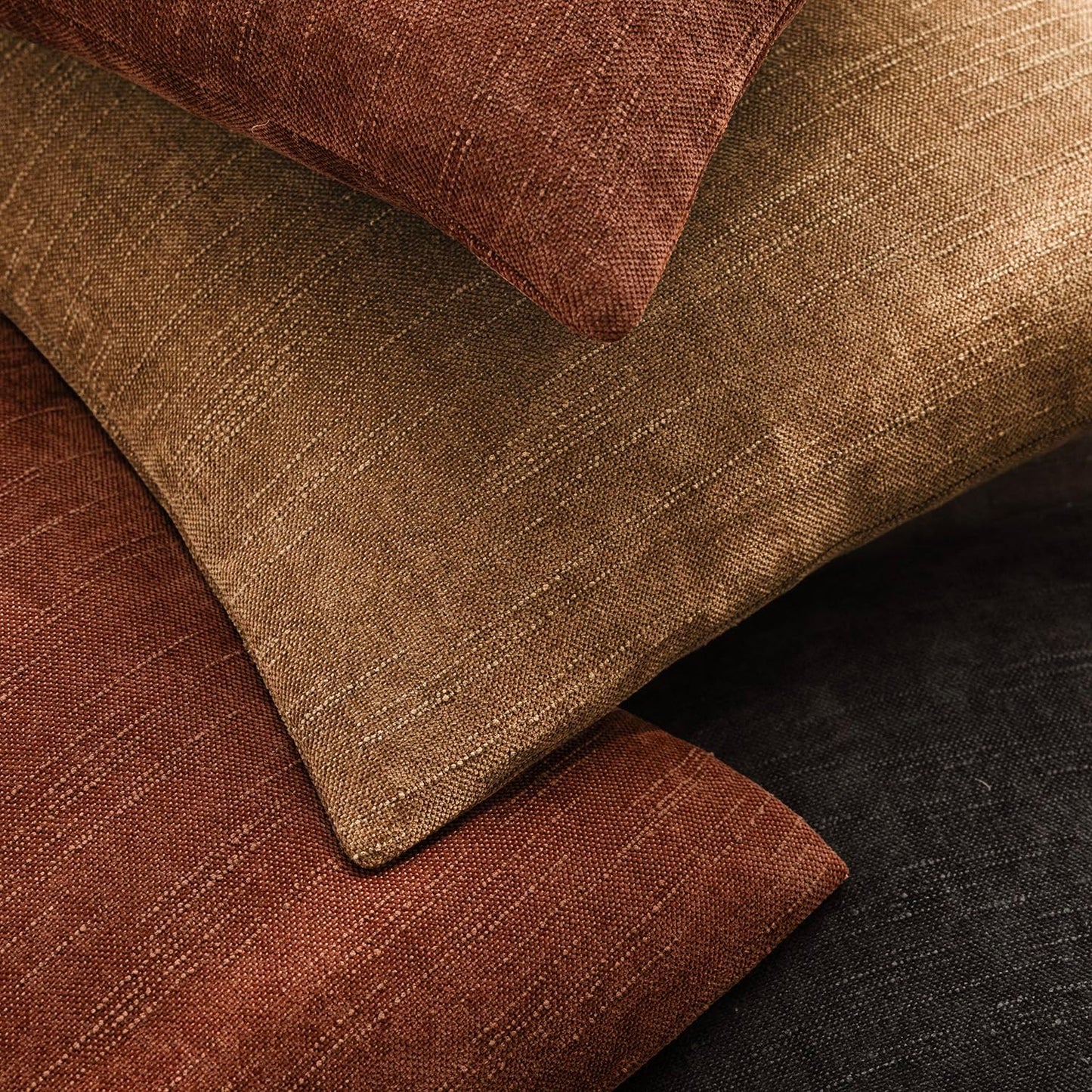 Foindtower Pack of 2 Soft Textured Chenille Throw Decorative Pillow Covers Square Accent Solid Cushion Cover Cozy Neutral Farmhouse Pillow Case for Couch Sofa Bedroom Living Room 22x22 Inch,Red Taupe