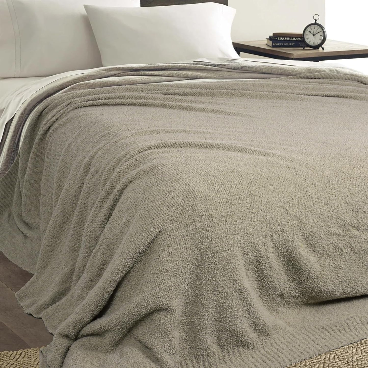 JOOJA Taupe Blanket Warm Queen Size Fuzzy Knitted Blanket, Oversized Luxury Bed Blankets, Soft Queen Blanket for Bed, Lightweight Plush Blanket Queen Size for Cozy Nights (Taupe, 90x90)