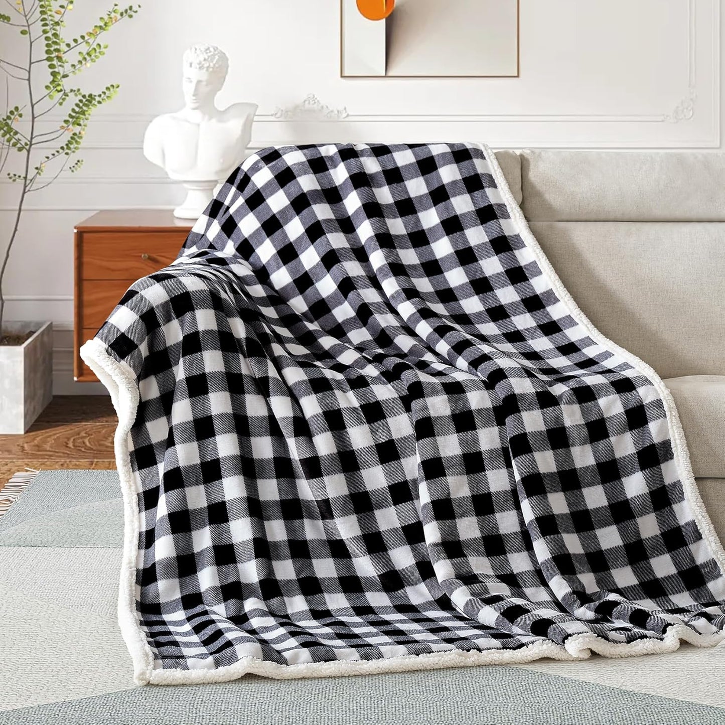 BEAUTEX Sherpa Fleece Flannel Throw Blanket, Super Soft Warm Buffalo Plaid Plush Blankets and Throws, Lightweight Cozy Fuzzy Blanket for Couch Sofa Bed (Black, Throw 50" x 60")