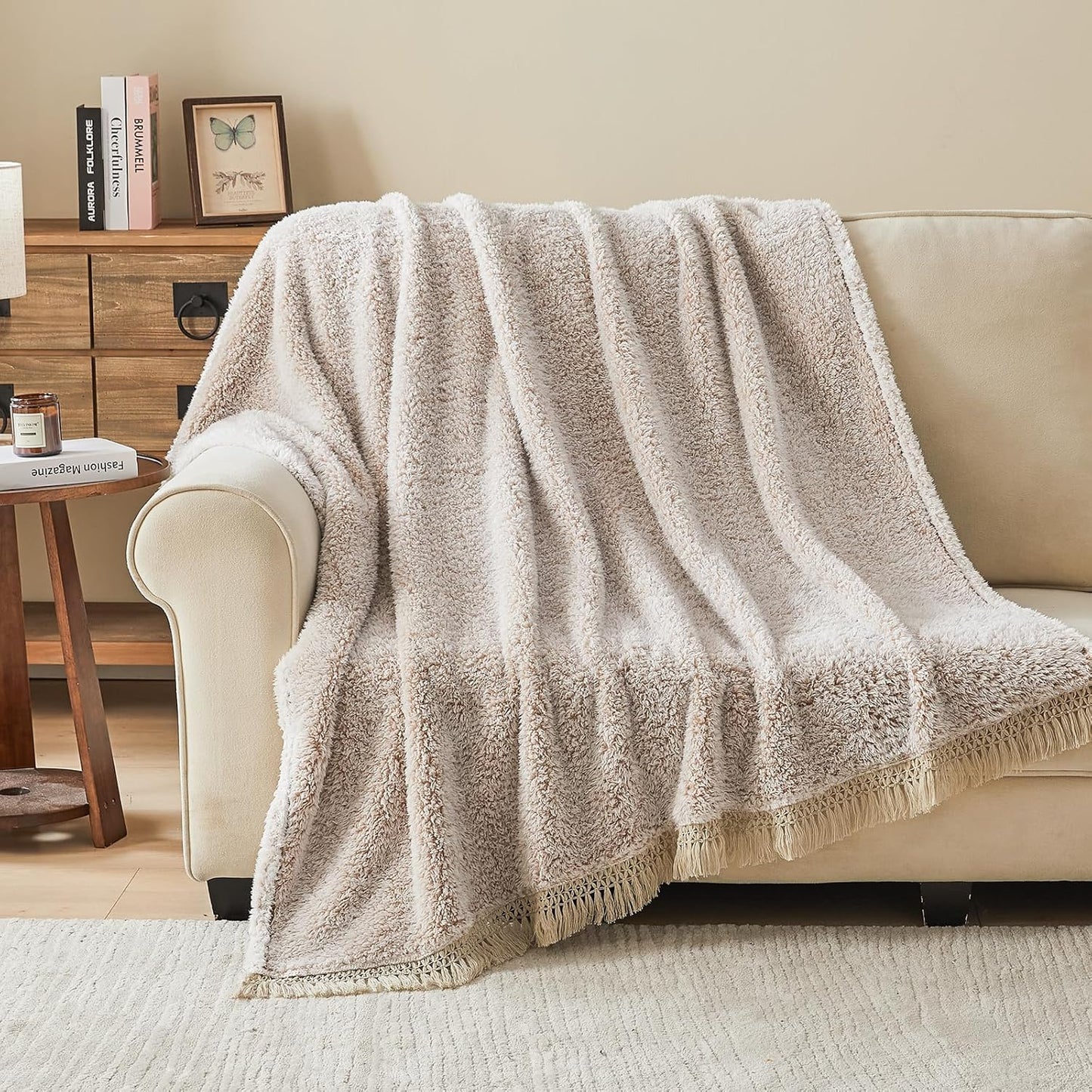 EMME Soft Sherpa Fleece Blanket with Tassel, Reversible Plush Fluffy Large Blanket, Light Weight Warm Decorative Boho Blanket Cover for Sofa, Couch, Bedroom,Travel(Tassel Khaki,50"x60")