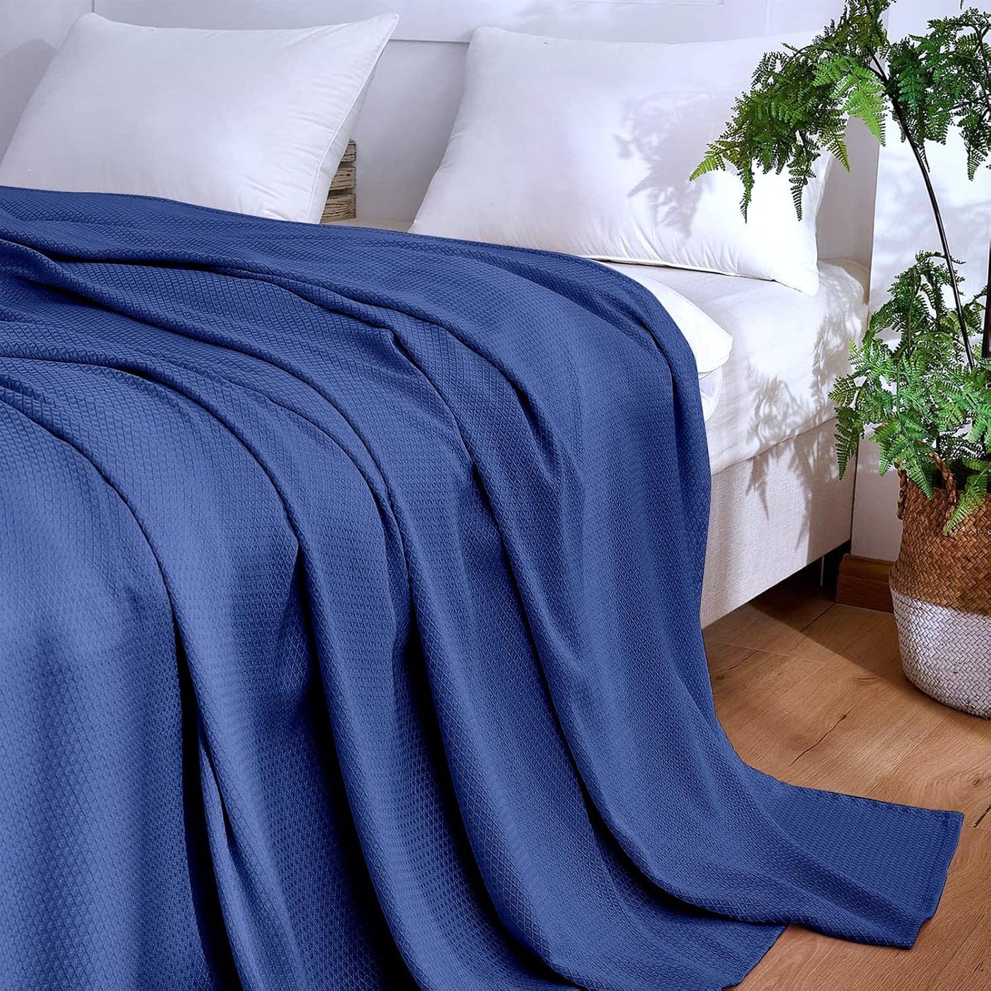 DANGTOP Cooling Blankets for Hot Sleepers, 100% Rayon Absorbs Body Heat to Keep Cool on Warm Night, Ultra-Cool Lightweight Blanket(90x90 inches, Navy Blue)