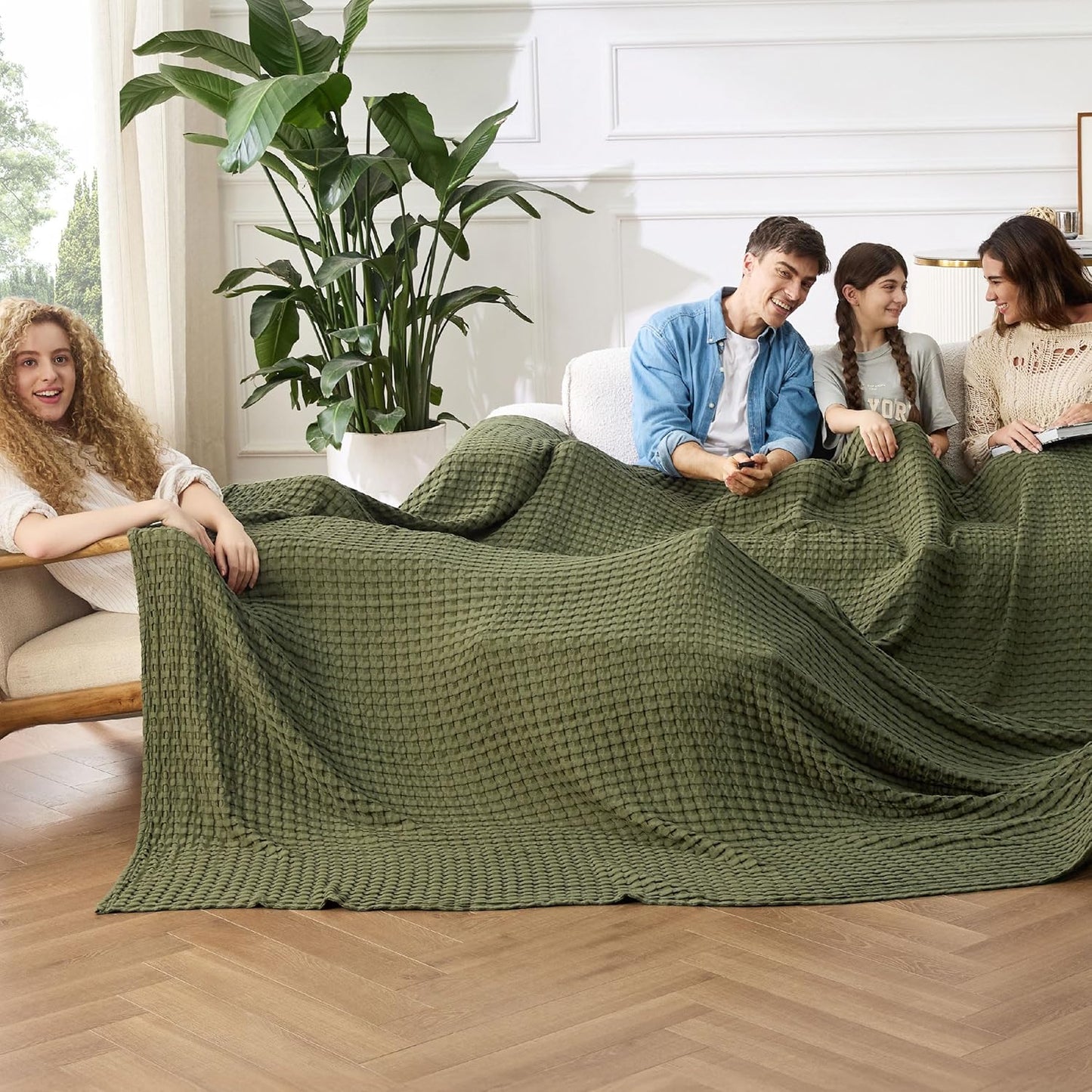 Bedsure Cooling Cotton Waffle Oversized King Blanket - Lightweight Breathable Rayon Derived from Bamboo for Hot Sleepers, Luxury Throws for Bed and Sofa, Green, 120x96 Inches