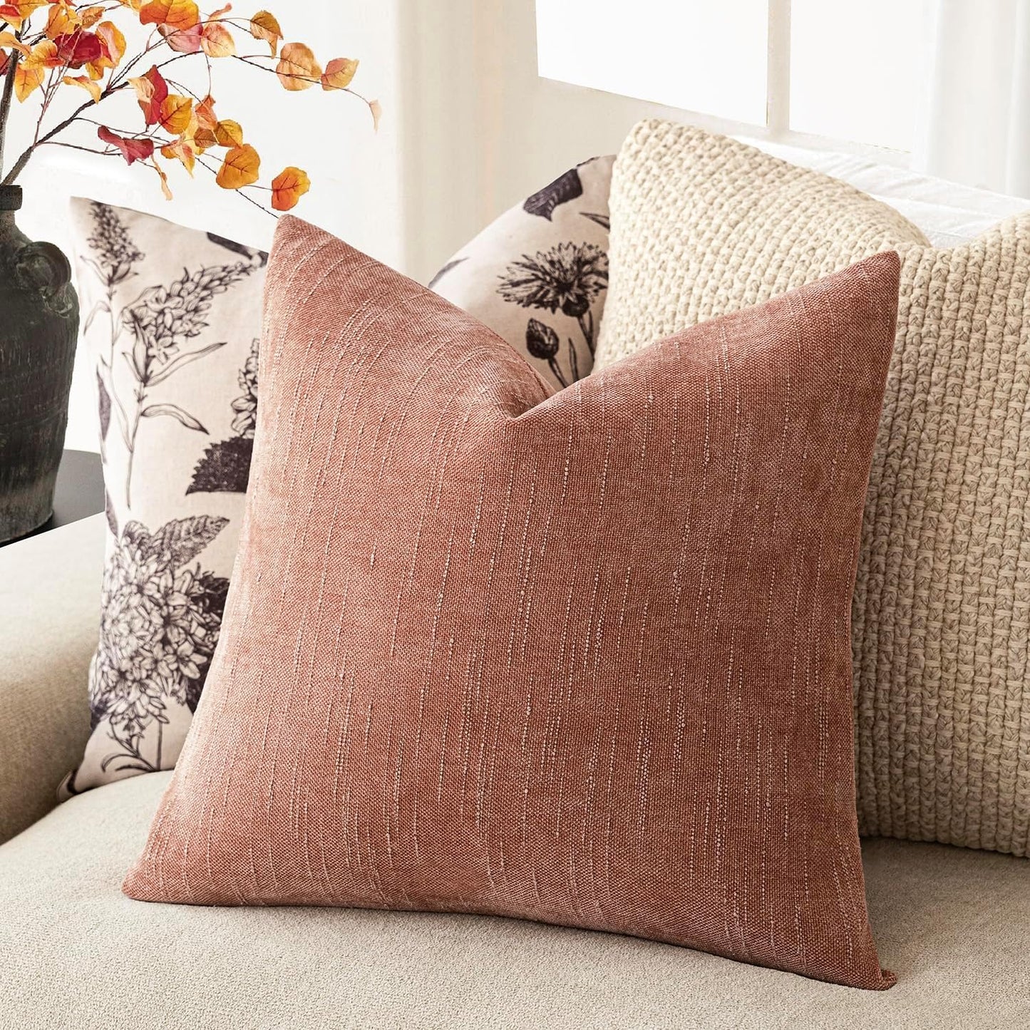 Foindtower Pack of 2 Textured Chenille Throw Decorative Pillow Covers Square Accent Solid Cushion Cover Neutral Farmhouse Pillow Case for Couch Sofa Bedroom Living Room 20x20 Inch,Dusty Pink