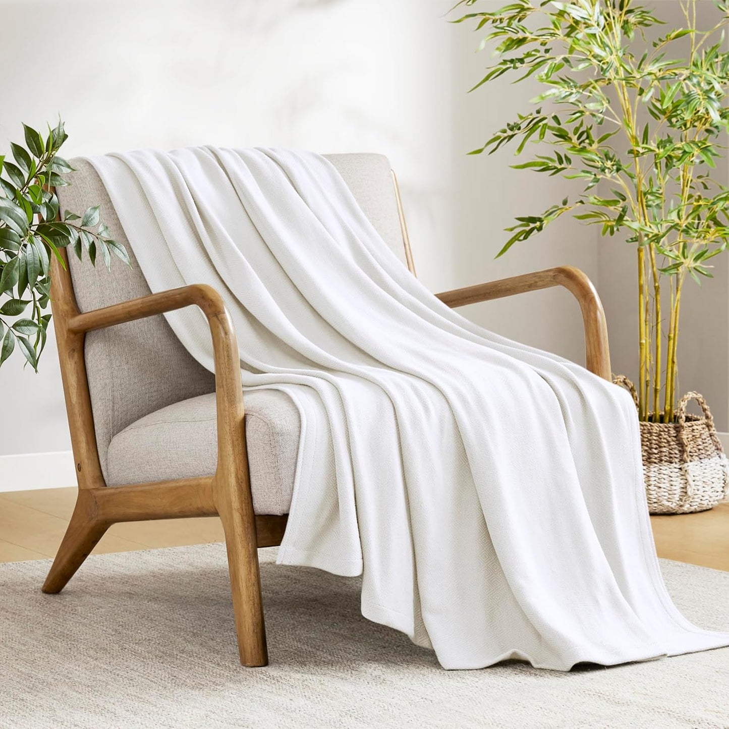 Madison Park Twin Size Blanket, 70% Rayon Bamboo-Based, 30% Cotton, Breathable for Hot Sleepers Menopause, Ultra Soft and Snag-Resistant, Summer Blanket for Bed or Couch, Twin 66"x90", White