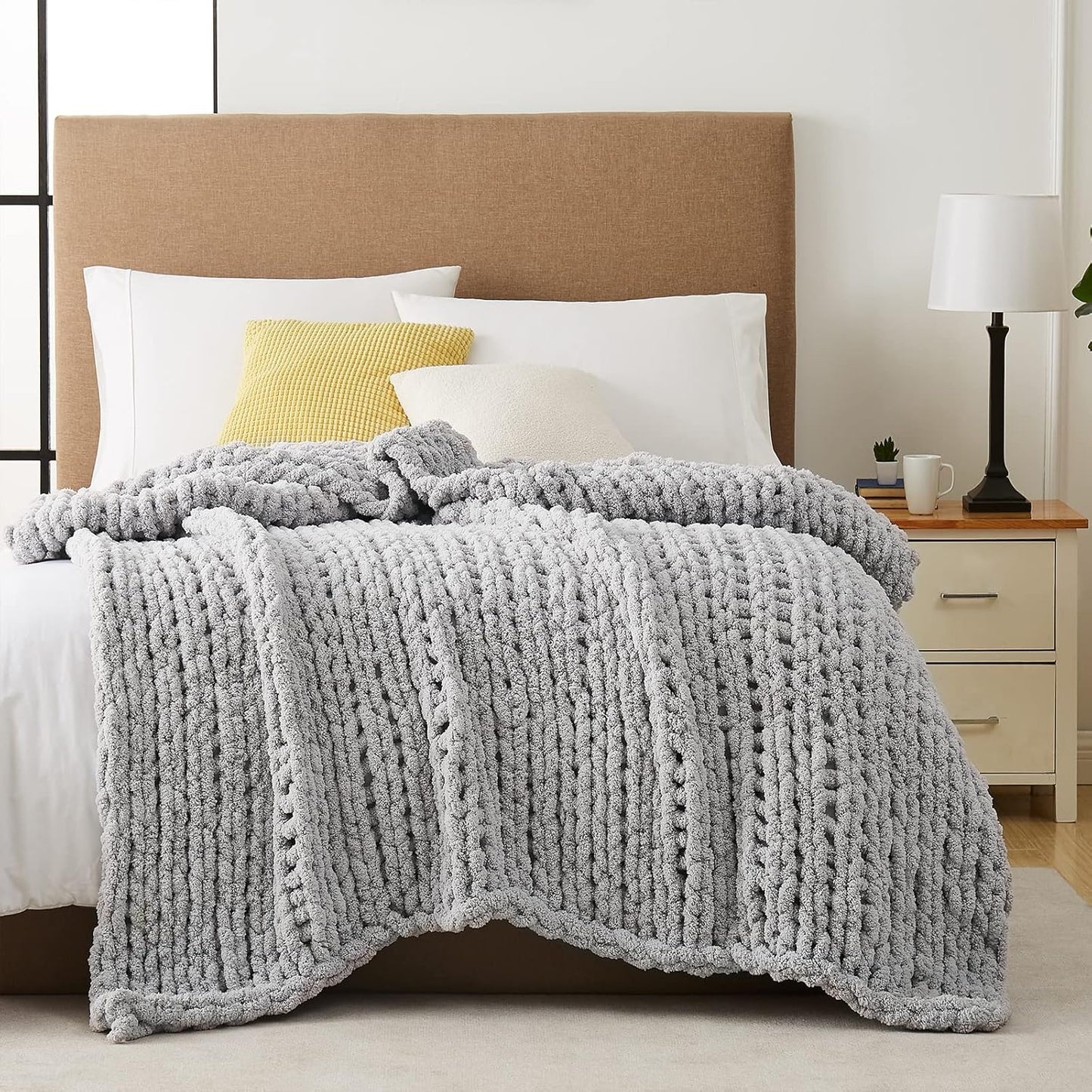 L'AGRATY Chunky Knit Blanket Throw: 80''x90'' Chenille Chunky Knitted Throw Blanket for Bed Couch - Handmade Thick Big Cable Knit Blankets - Large Crochet Rope Blankets for Home Decor(Grey)