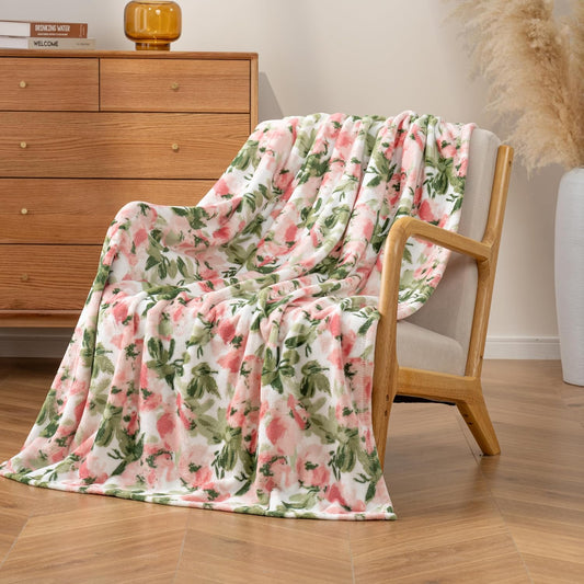 Luxury Printed Fleece Warm Throw Blanket, Soft Lightweight Velvety Plush Throw for Couch and Bed, Cozy Comfy for All Seasons(Ivory Pink Flowers, 50×70 Inches)