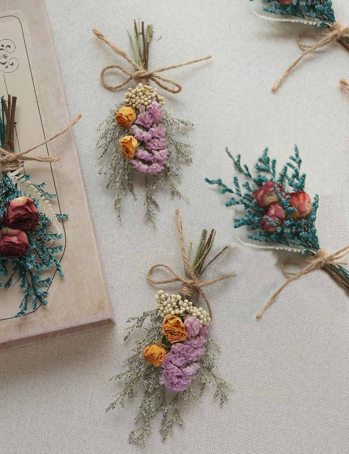 Mini Dried Flower Bouquet (Pack of 6), Bridesmaids Flower Girl Gift Box, Groom and Best Man Corsages, Dried Cake Flowers, Bohemian Wedding Decorations, Craft Gifts(Rose)