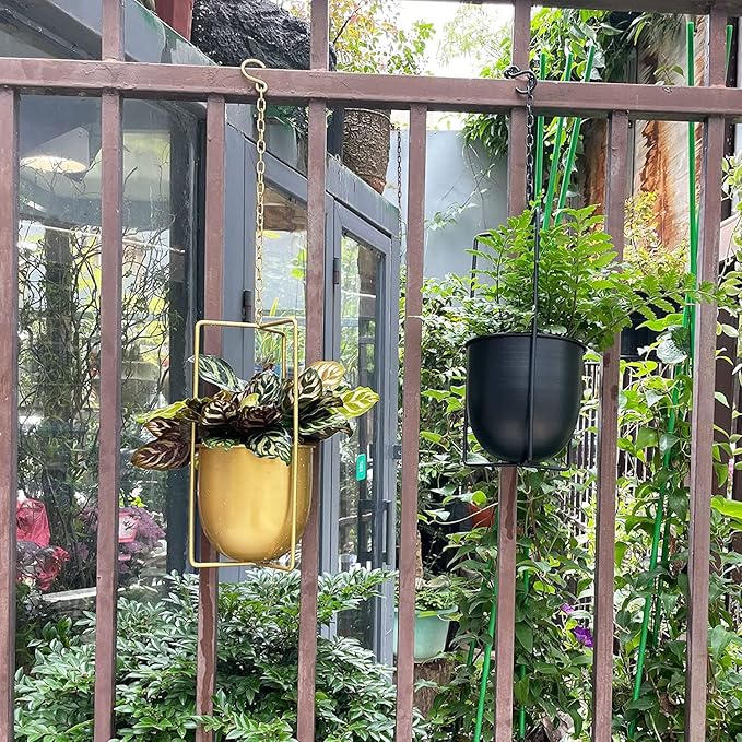 Metal Plant Hanger,Hanging Planters Indoor Hanging Flower Pots (Black)