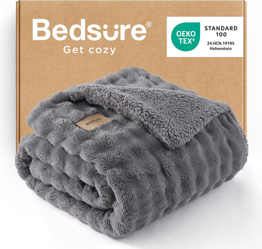 Bedsure Bubble Sherpa Blanket Twin Size for Bed - Fuzzy Fleece Thick Warm Blanket for Winter, GentleSoft Cozy Plush Throw Gift for Women, Room Decor, Grey, 60x80 Inches
